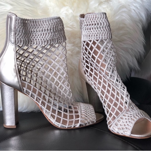 Rachel Zoe Gold Mesh Cage Open Toe Sandal - Picture 1 of 6